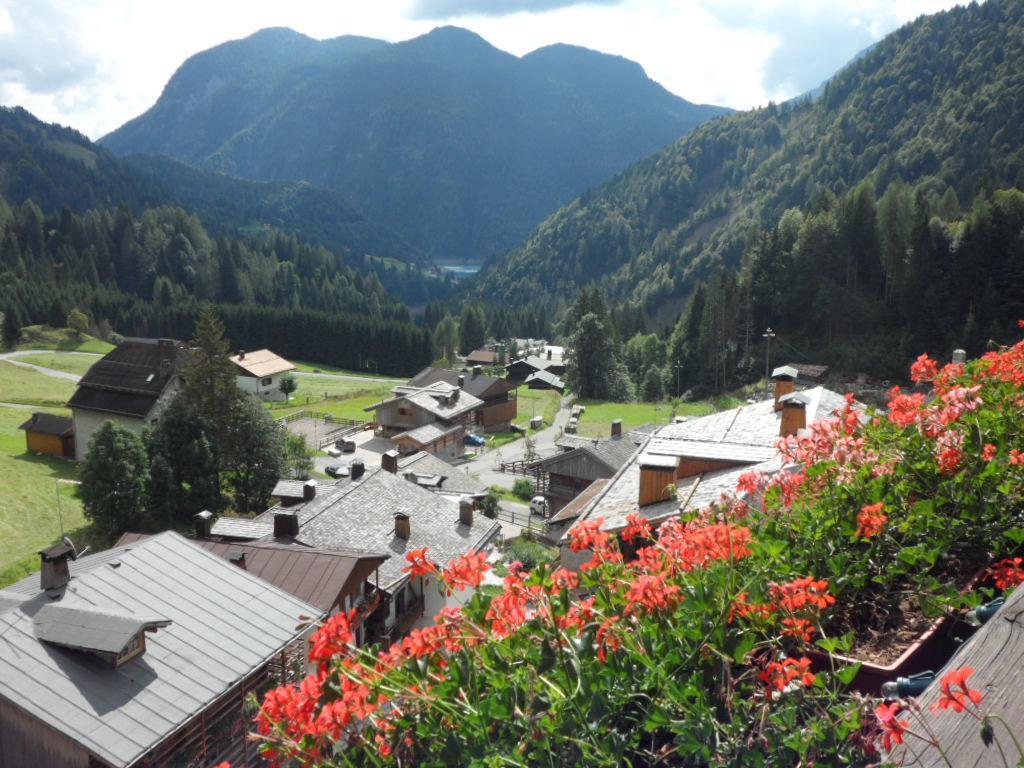 Morgenleit Hotel Sauris Exterior photo